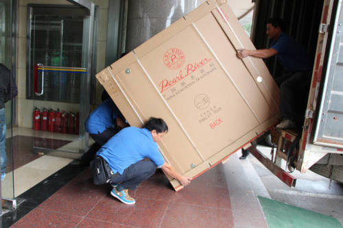 武都钢琴贵重工艺品无忧运